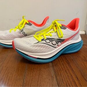 Women's | Saucony Endorphin Speed 5 - 8